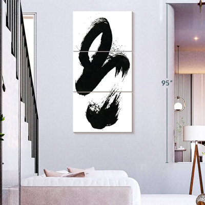 Coup de pinceau tourbillonnant noir