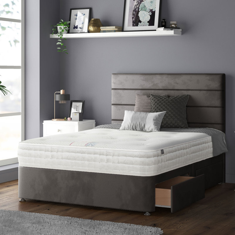Kiara Stripped Floor Standing Headboard With Divan Base 4 Drawers Plush Velvet Mallard With And Metal Feet (Kingsize)