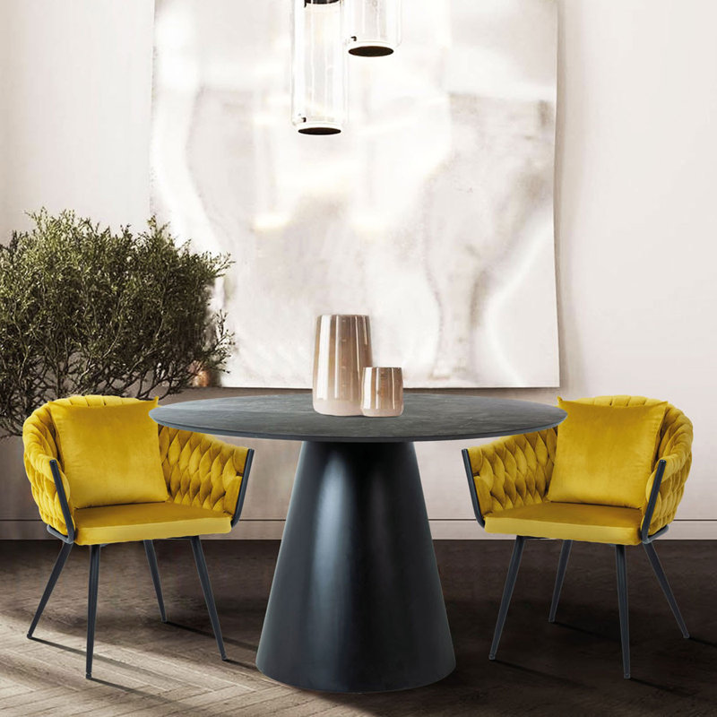 Godelieve Dining Table