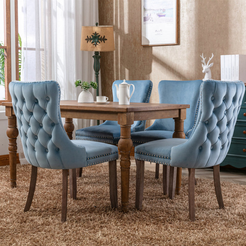 Furniture, chaise rembourrée à oreilles avec garniture cloutée et pieds en bois massif, ensemble de 2, Bleu clair