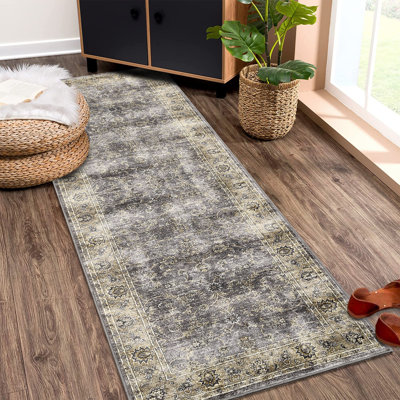 Ludvigs Washable Oriental Rug