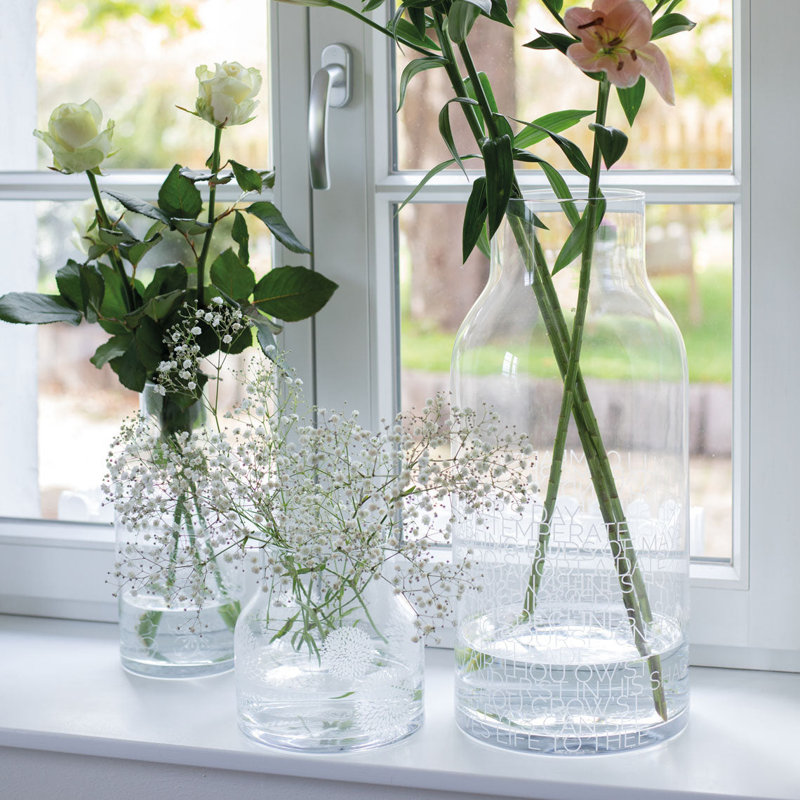 Handmade Glass Table Vase - Flowers Graphic