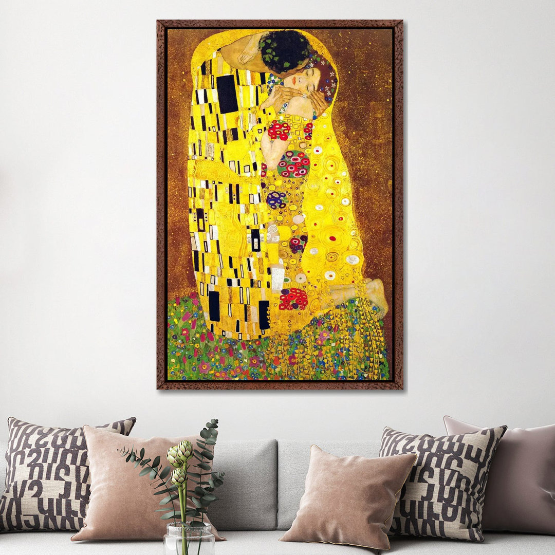 The Kiss by Gustav Klimt - Painting on Canvas
