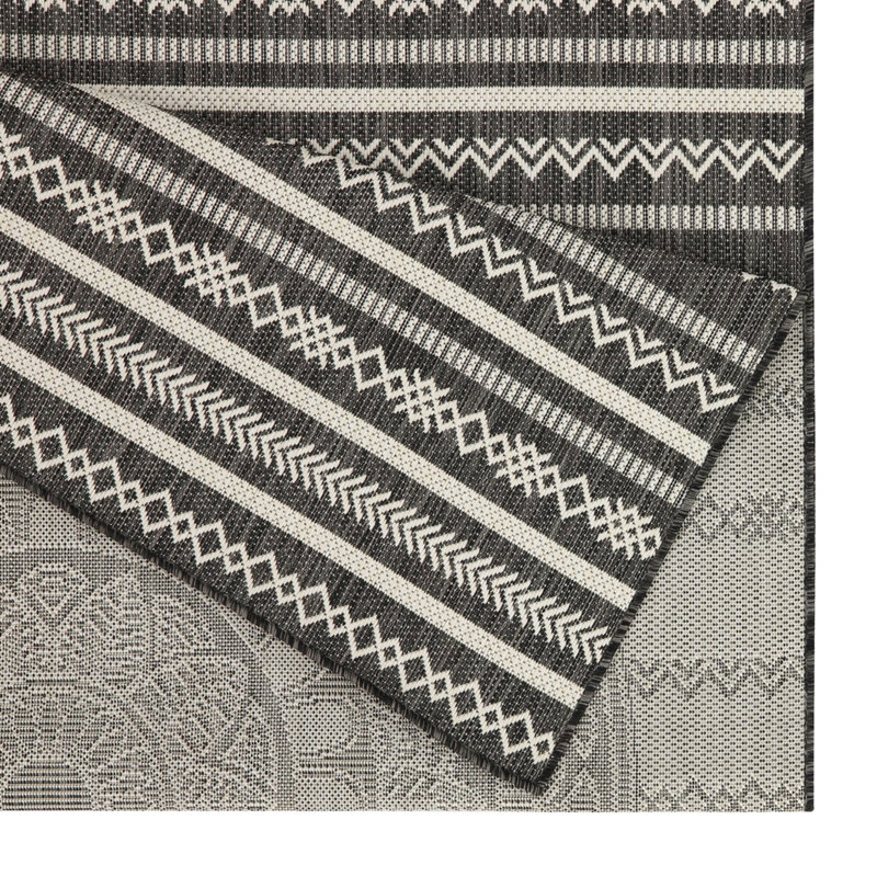 Indoor/Outdoor Anthracite Area Rug, 5 Ft. 3 In. X 7 In., Sunshine Gchar2017, Polypropylene, Stain , For Cabanas 5.25 7.25 Indoor-Outdoor Outdoor Lounging