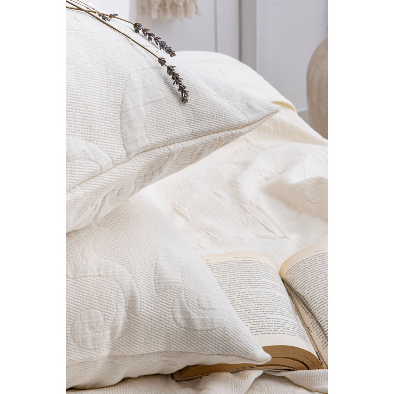 Luxury Double Bedspread Set, 100% Cotton, Cream Color, 94.5 x 102.4 inches | Includes 2 Pillowcases (19.7 x 27.6 inches) | Soft Jacquard Fabric, 270 GSM | Machine Washable, Elegant & Cozy Bedding for Your Bedroom