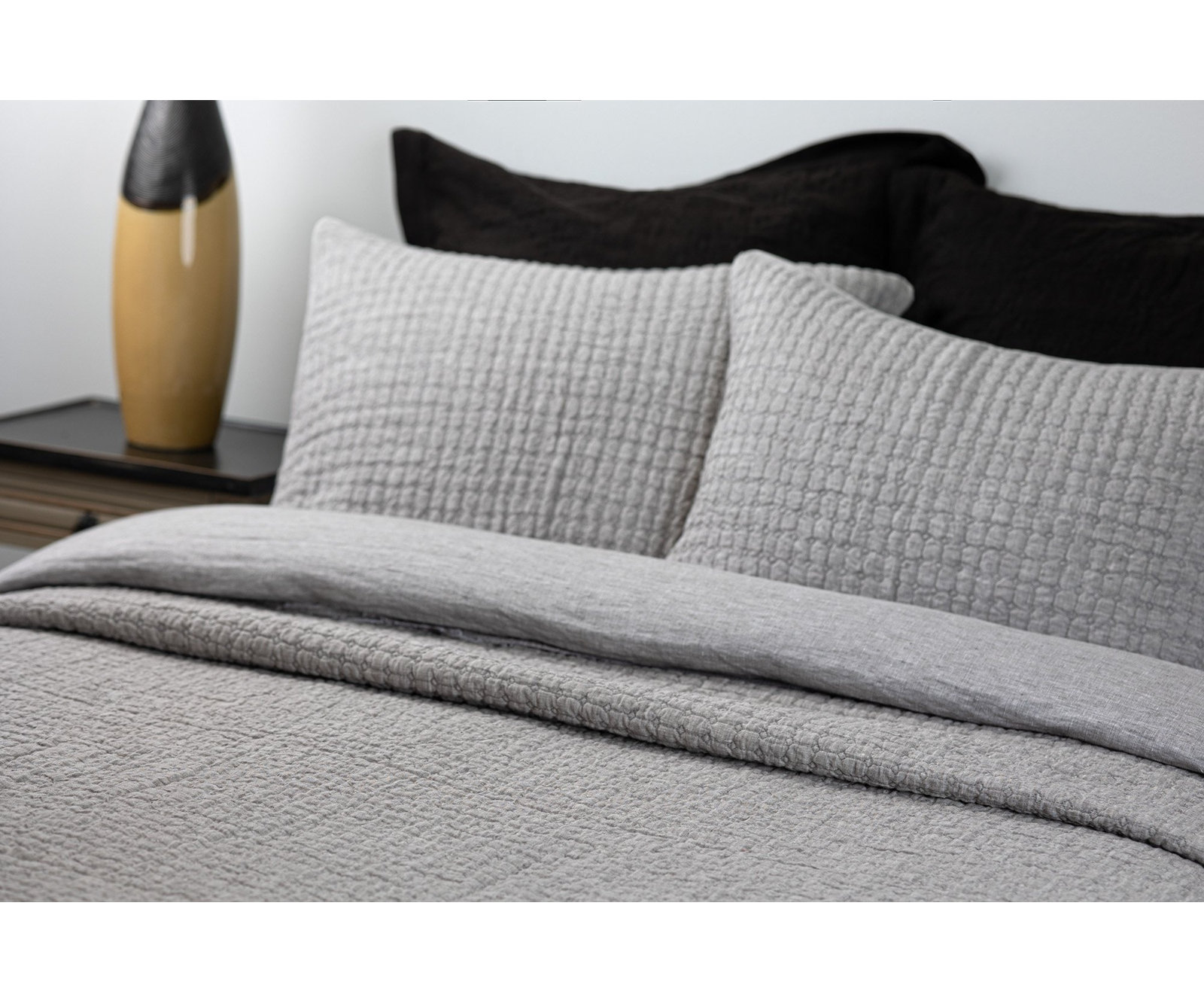Bahari Sham Set, Standard, Gray