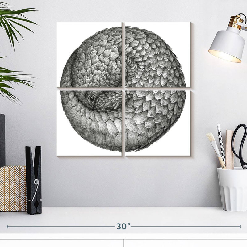 Brampt Pangolin Ball, 18'' H x 18'' W