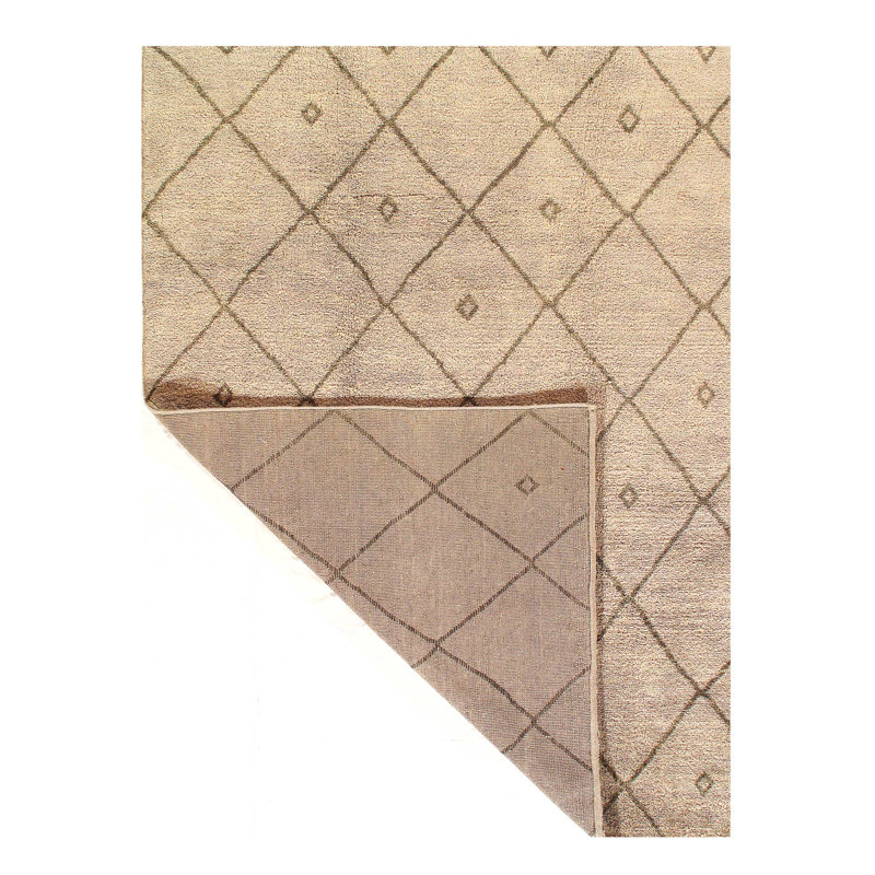 Moroccan Wool Geometric Area Rug in Ivory