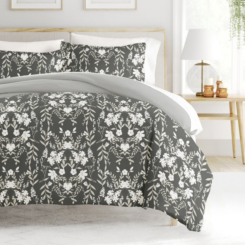 Black Floral Reversible Microfiber Full/Queen Duvet Cover Set