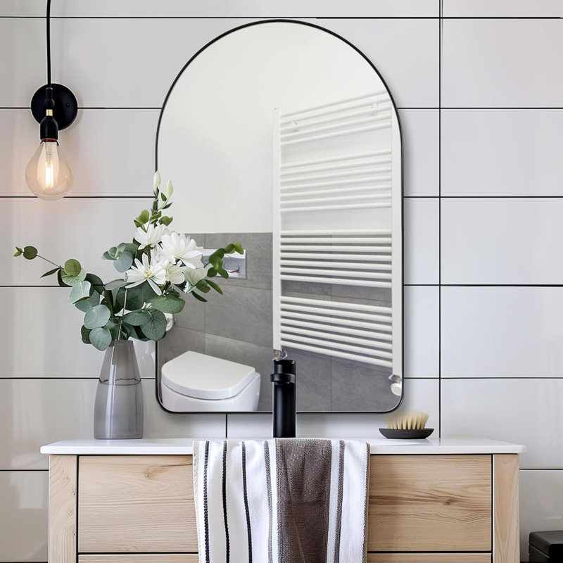 Miroir de salle de bain Hafsa Cadre en acier inoxydable, 38 po x 24 po, Noir mat