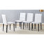 Deux chaises de salle à manger en polyuréthane blanc, simples et polyvalentes, confortables et accompagnées. La chaise de salle à manger multifonctionnelle et exquise