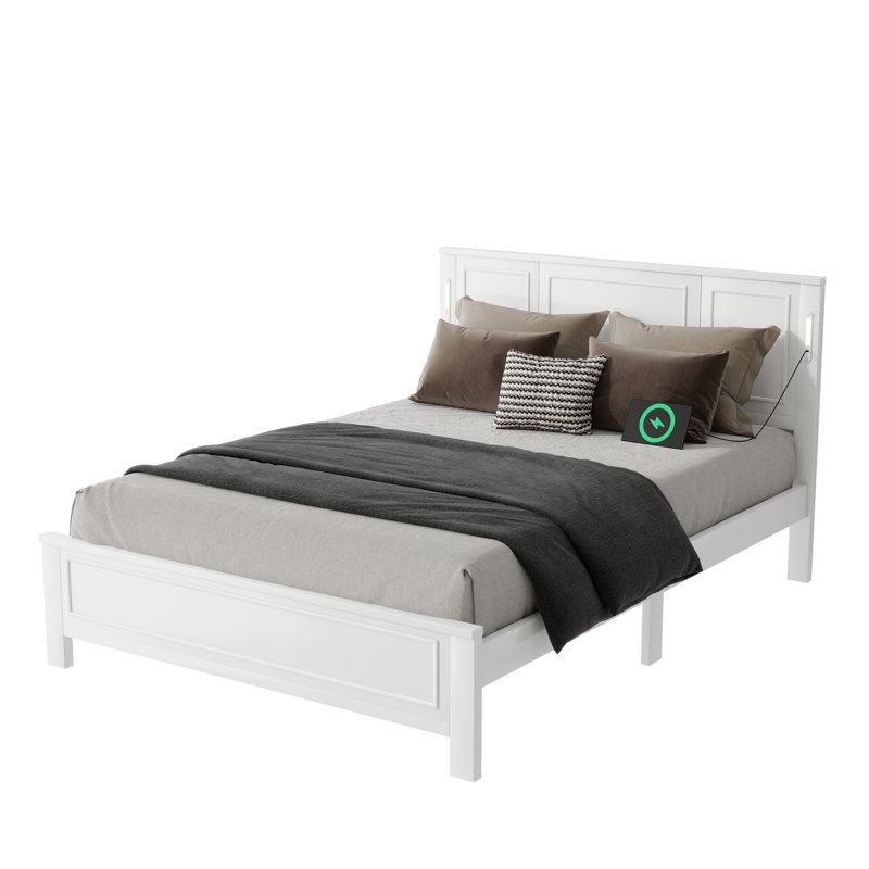 Structure de lit de style campagnard avec tête et pied de lit à panneaux hauts, lumières DEL intégrées et station de charge USB double, structure de lit en pin robuste avec espace de rangement sous le lit