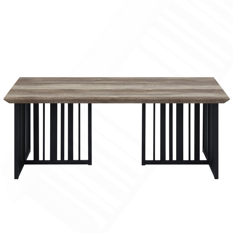 Table basse en chêne antique et finition noire.