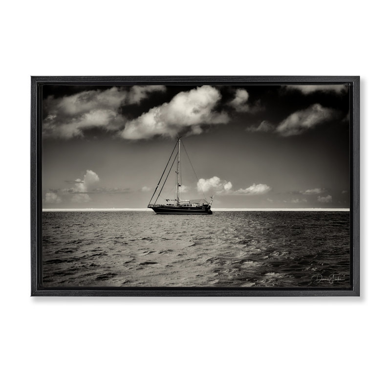 Toile flottante encadrée «Clouds Over Big Ship» par Dennis Frates, Cadre flottant noir de jais, H 21 po x l 31 po