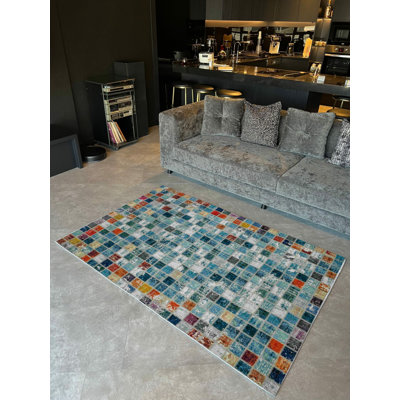Hoebart Patchwork Indoor / Outdoor Rug