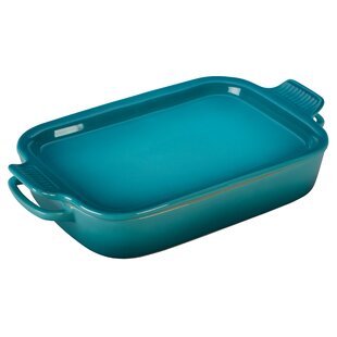 https://assets.wfcdn.com/im/72075416/resize-h310-w310%5Ecompr-r85/2783/27833879/le-creuset-stoneware-275-qt-rectangular-dish-with-platter-lid.jpg