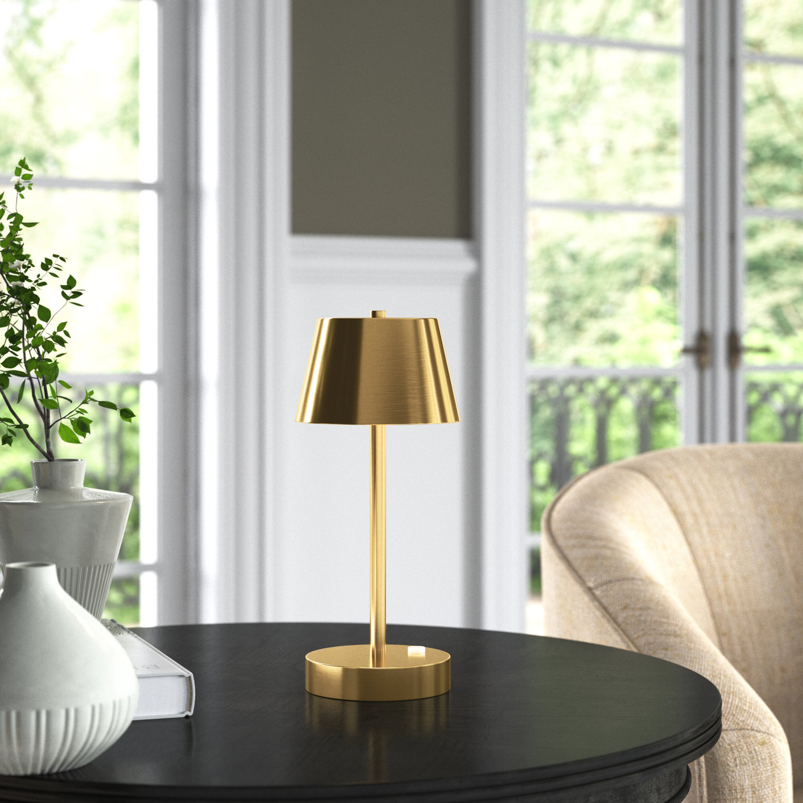 Staci Metal USB Table Lamp, Brass