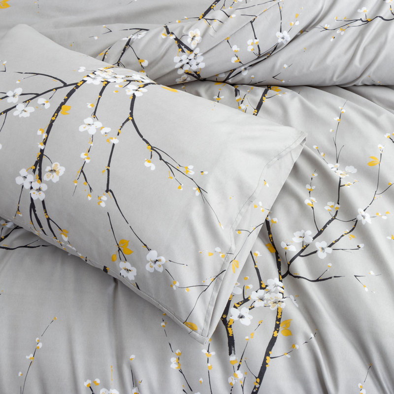 Microfiber Comforter Set, Queen Comforter + 4 Additional Pieces, Gray Floral