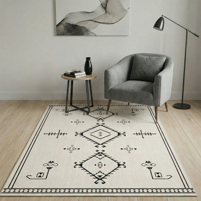 Tapis à motif géométrique marocain beige Thambiah