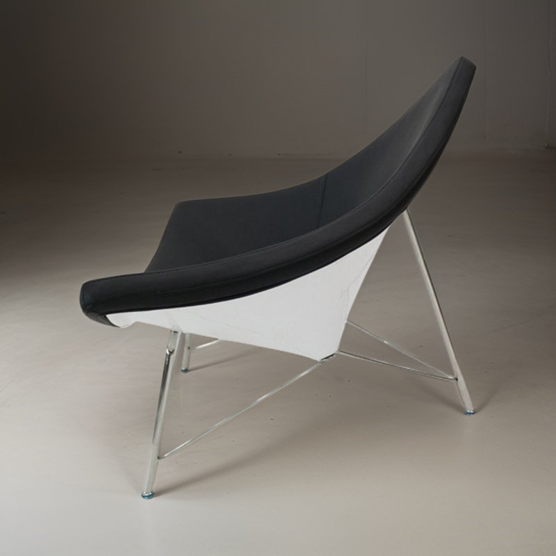 Fauteuil d'appoint rembourré en trépied