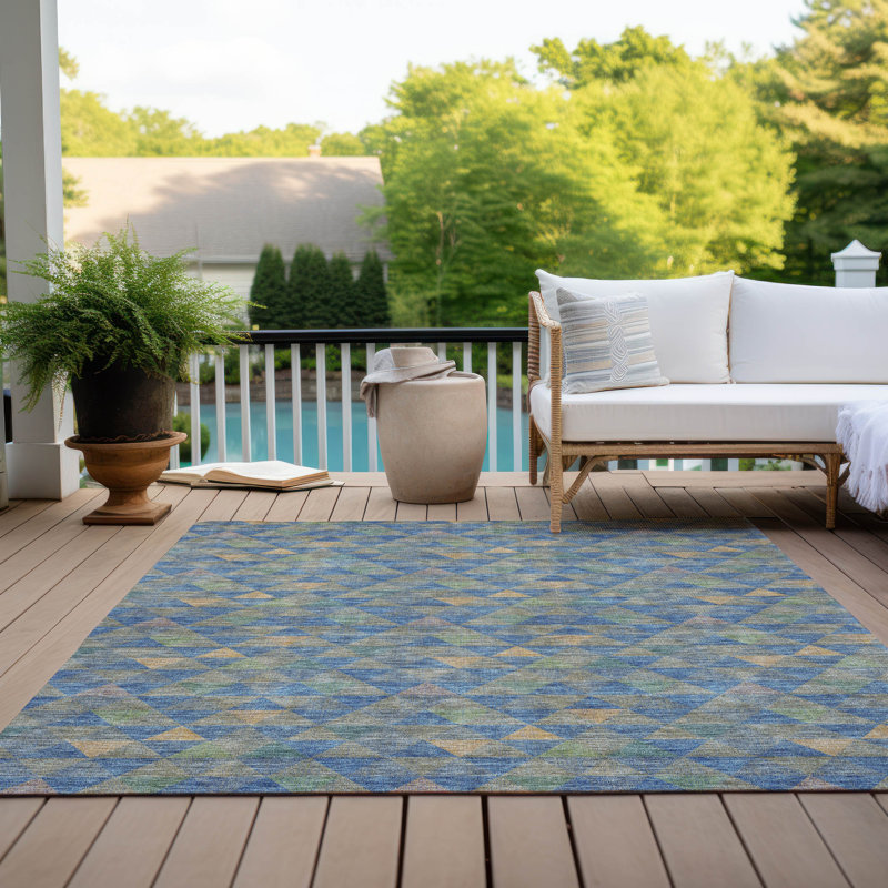 Itzayana Geometric Indoor / Outdoor Rug, Rectangle 2'6" x 3'10"