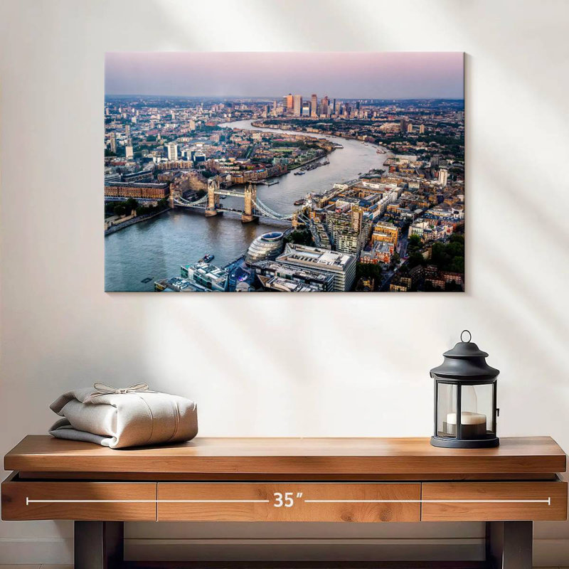 Silhouette de Sirci London, H 16 po x l 24 po