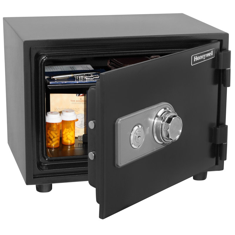 Security Safe With Combination Lock, .58 CuFt
