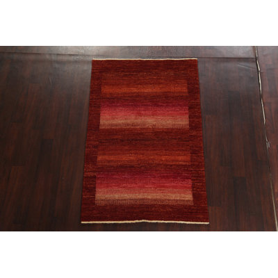 Tapis oriental unique Gabbeh Kashkoli noué à la main 4 pi x 6 pi 1 po