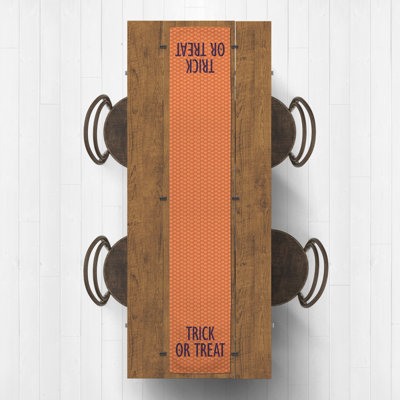 Chemin de table pli ou treat Stemple