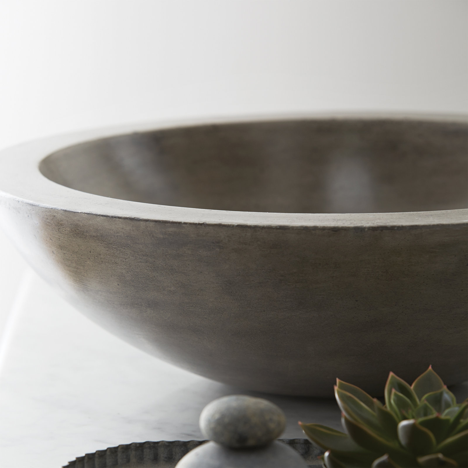 NativeStone Morro Round Concrete Vessel Sink, Ash