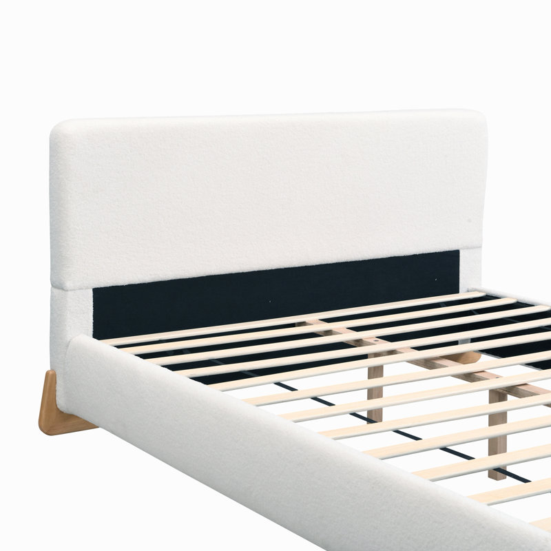 Élégant lit tapissier Boucle, une pièce maîtresse de chambre luxueuse et confortable, très grand, Très grand lit
