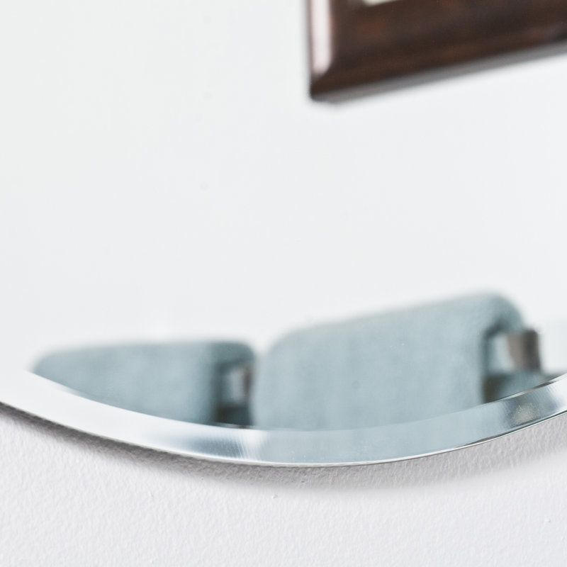 Arduina Oval Wall Mirror, 31.5" H x 26.6" W