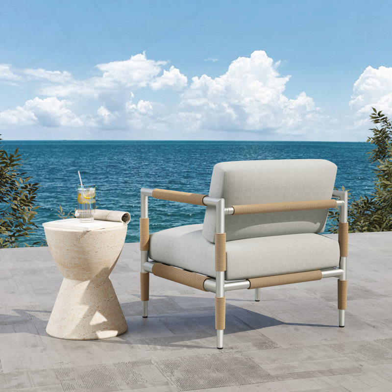 Fauteuil d'extérieur en aluminium avec coussins épais