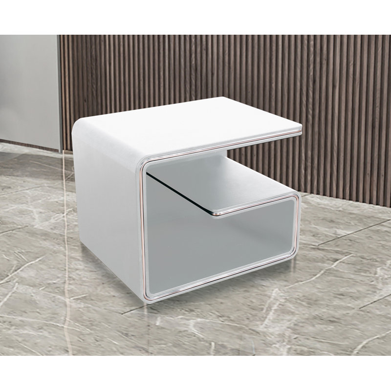 Table de chevet, Blanc