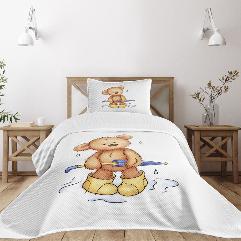 White Twin Quilted Bedspread Set with Teddy Bear Design
