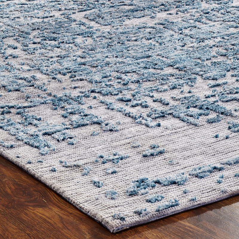 Oriental Area Rug in Blue/Ivory, Rectangle 2' x 3'