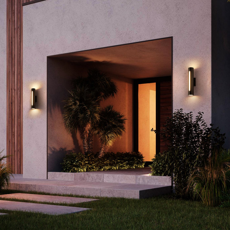 Modern Black Linear LED Outdoor Wall Light