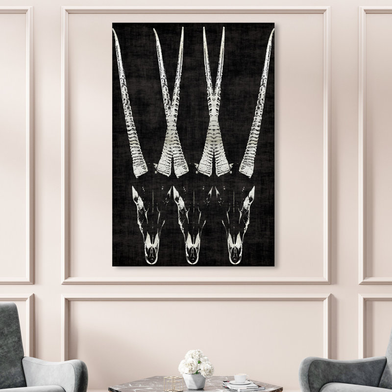 «Antelope» par Oliver Gal, impression sur toile tendue, H 45 po x l 30 po