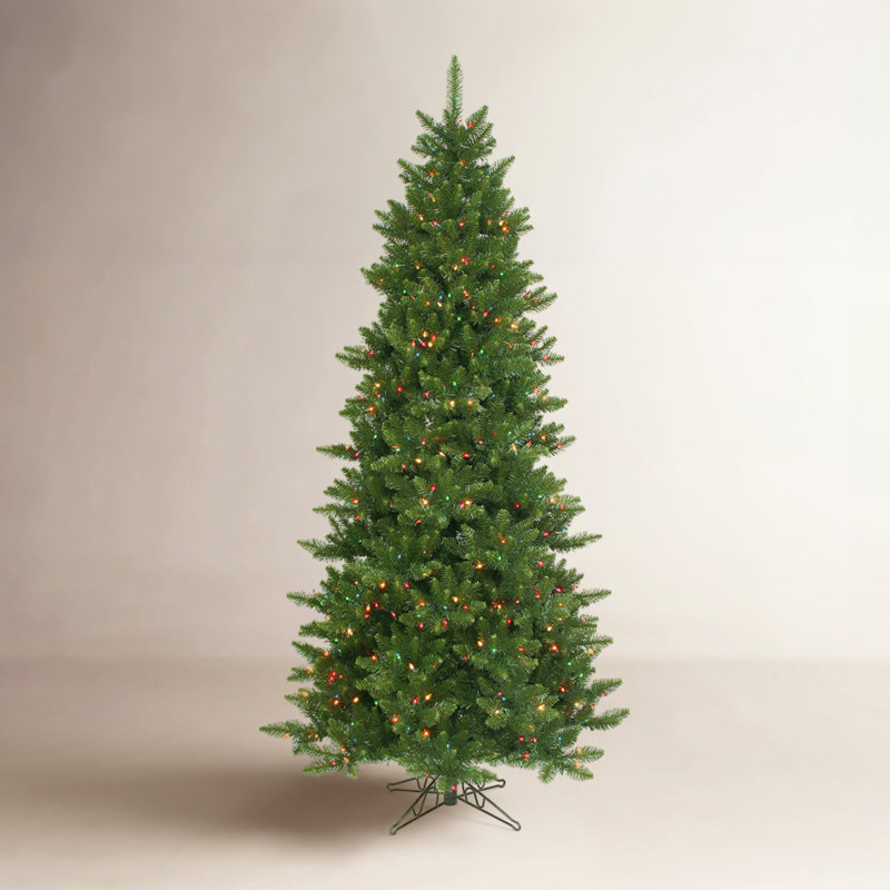 Sapin de Noël pré-éclairé Peabody, H 8,5 pi, Non éclairé, Non pré-éclairé