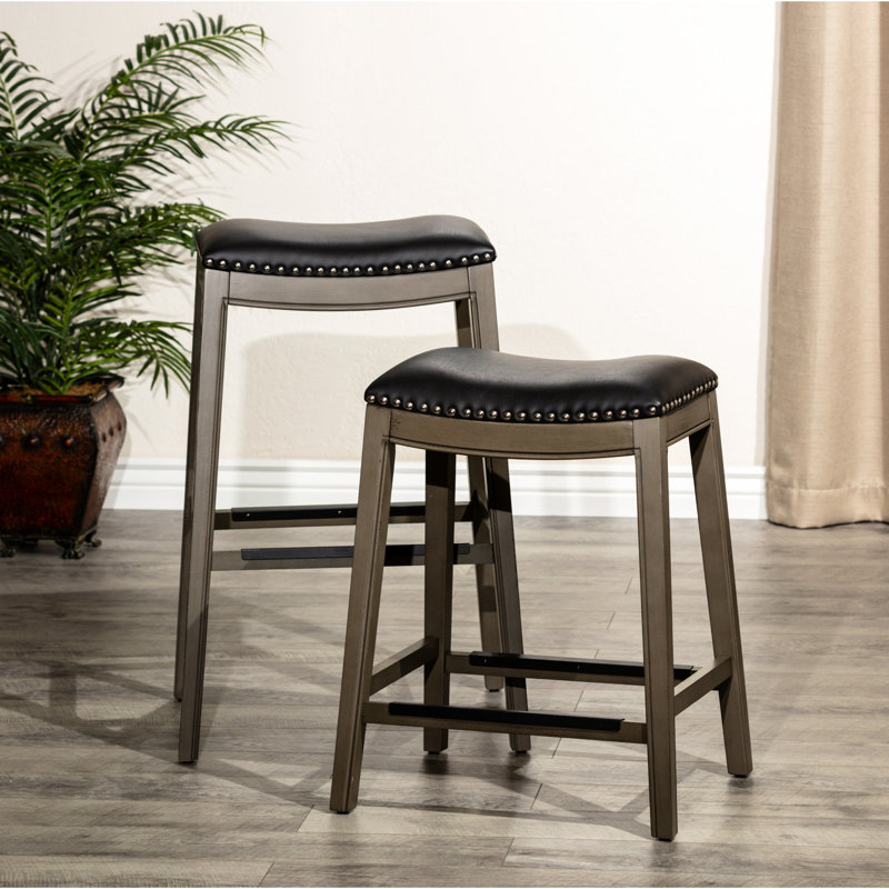 Tabouret de 24 po à hauteur de comptoir en cuir gris et noir - Fabrication, revêtement doux pour un confort optimal