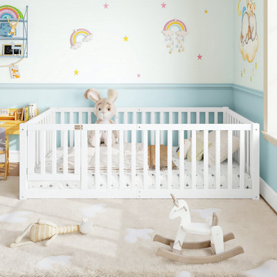 Lit simple avec garde-corps et porte pour enfants, blanc