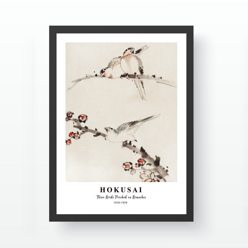Élégante peinture décorative encadrée - Trois oiseaux perchés sur des branches par Katsushika Hokusai, 21,7 po x 29,5 po | Cadre 100% bois, 100% polystyrène (épaisseur: 0,8 pouce) | Impression numérique UV, parfaite pour la décoration intérieure