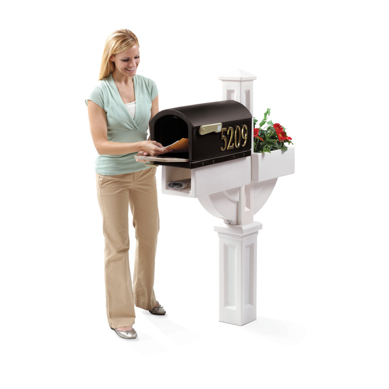 Step2 MailMaster Hudson White Post Mounted Mailbox with Planter
