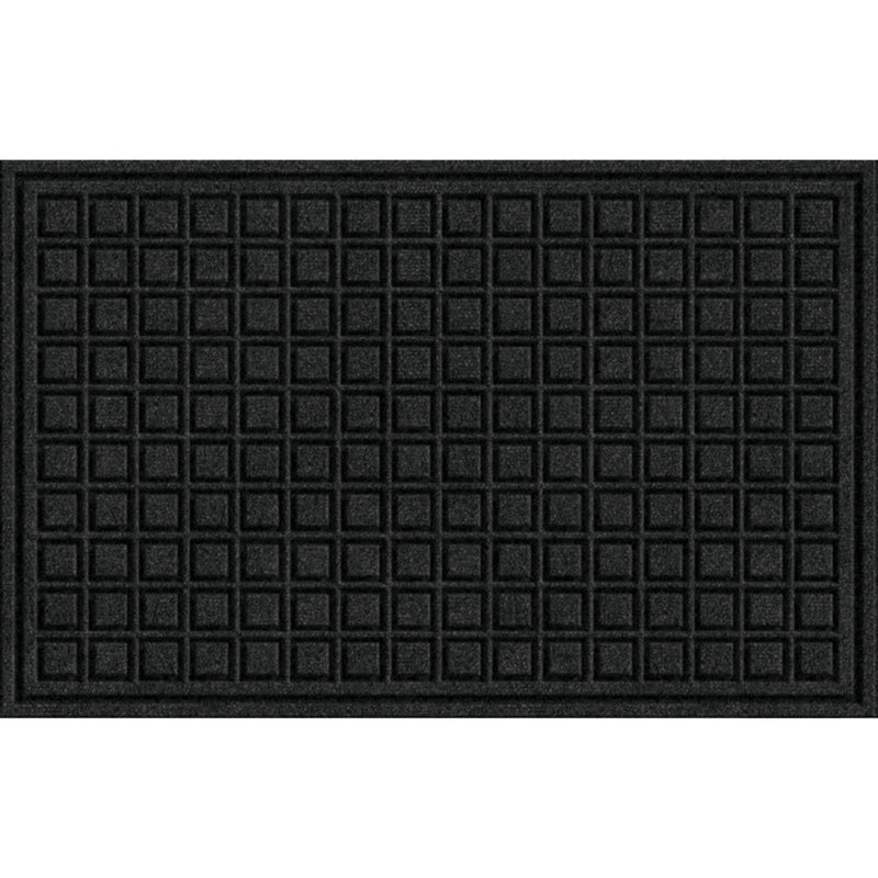 Tapis d'extérieur antidérapant Lasseter Blocks, Rectangle 1 pi 6 po x 2 pi 6 po, Onyx
