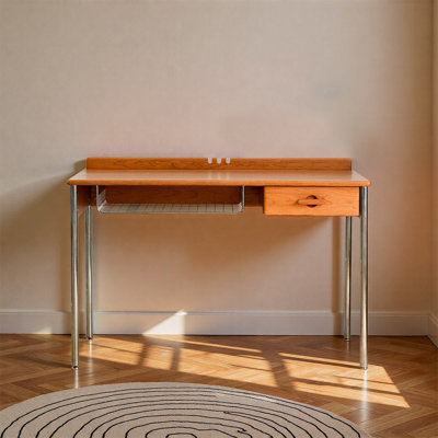 Bureau simple de style européen