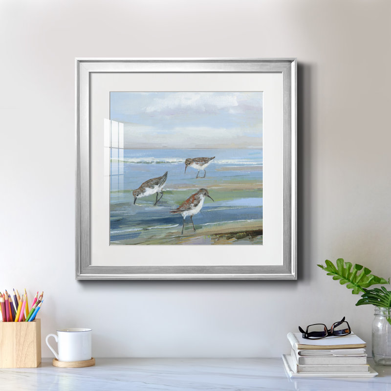 Seabird Beach I - peinture encadrée, Toile encadrée argentée, H 17,5 po x l 17,5 po x P 1,5 po