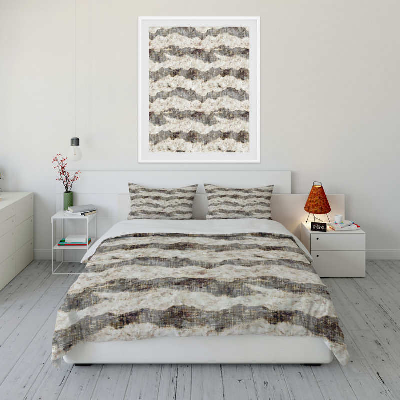 Channel Abstract Comforter, Twin Comforter + 1 Standard Pillowcase