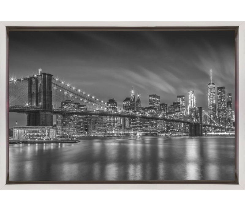 Art mural-BROKGEN BRIDGE Impressions nocturnes - monochrome dans un cadre flottant, Pin massif, H 24 po x l 36 po x P 5 po