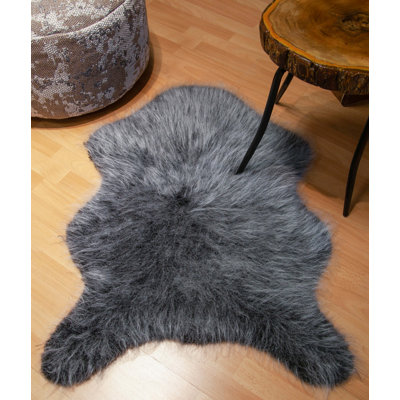 Trumell Indoor Rug