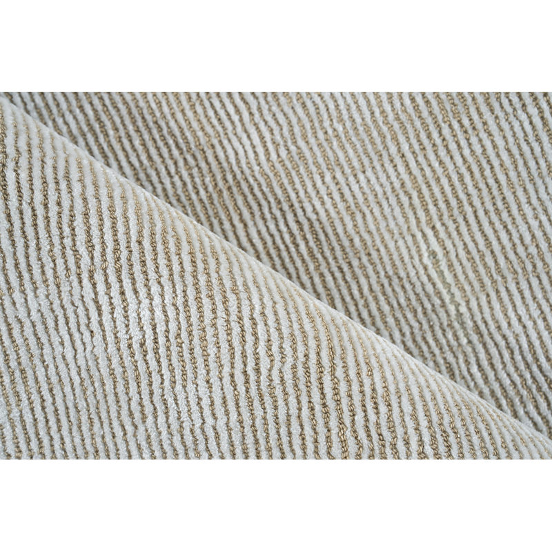 Exquisite Rugs Serenity Handmade Handloomed Nylon/ Bamboo Silk Beige Area Rug